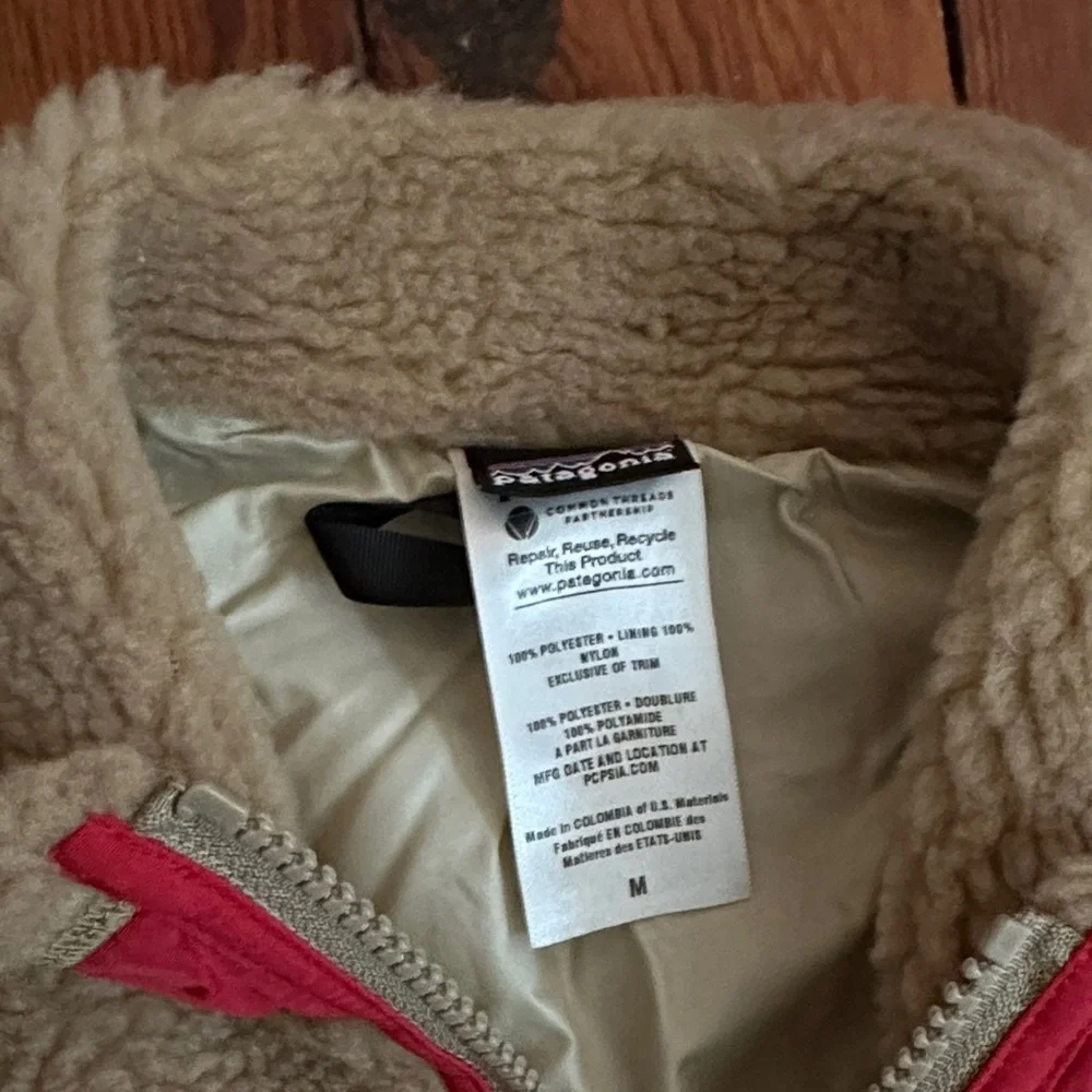 Patagonia Kids' M Tan and Red Fleece Vest